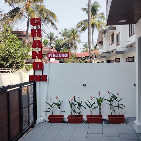 Hotel Grand Unx Kannur Exterior foto