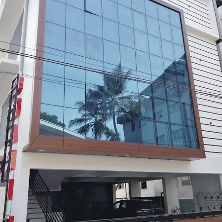 Hotel Grand Unx Kannur Exterior foto